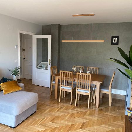 Apartamento Ideal A La Entrada De Salamanca !!! Santa Marta de Tormes Luaran gambar