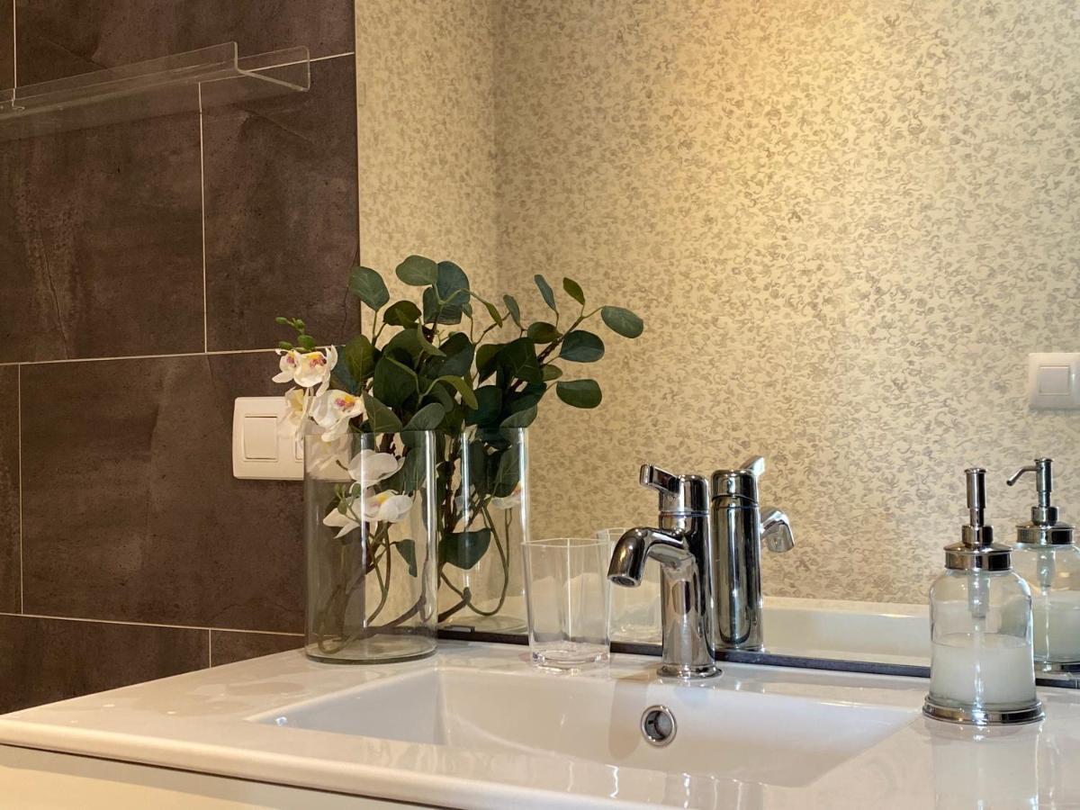 Apartamento Ideal A La Entrada De Salamanca !!! Santa Marta de Tormes Luaran gambar