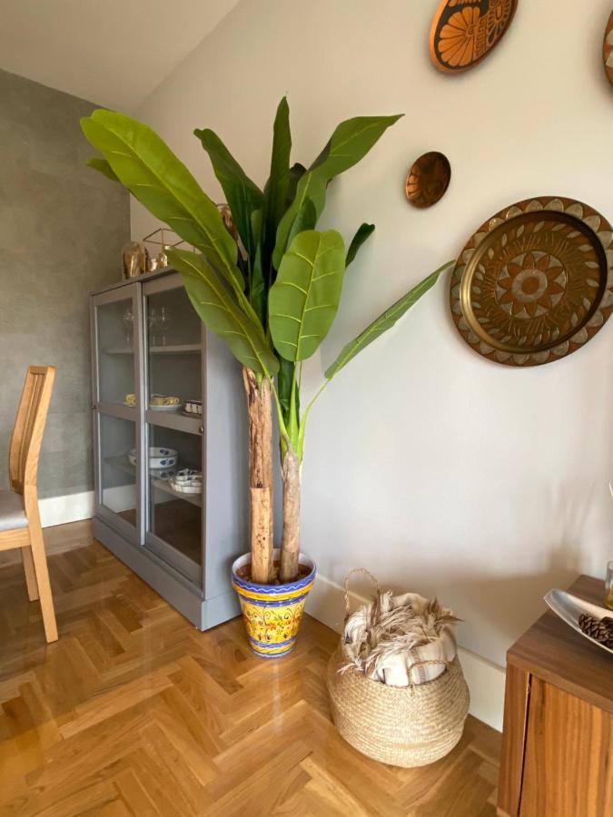 Apartamento Ideal A La Entrada De Salamanca !!! Santa Marta de Tormes Luaran gambar