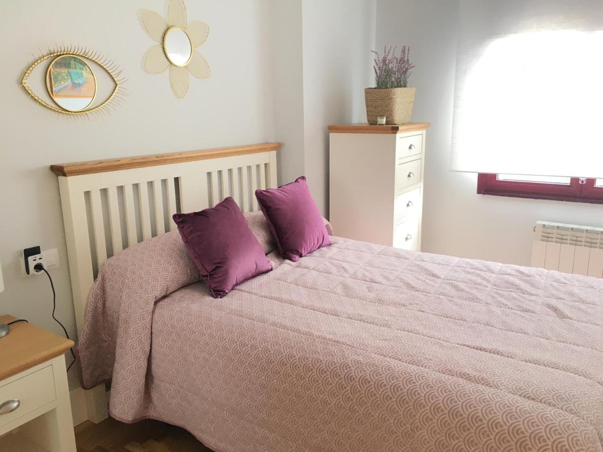 Apartamento Ideal A La Entrada De Salamanca !!! Santa Marta de Tormes Luaran gambar