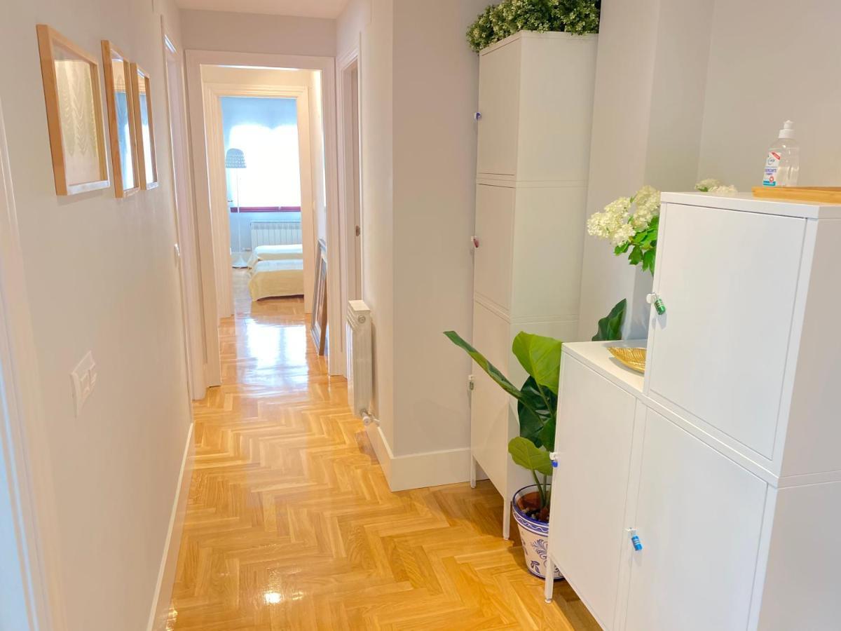 Apartamento Ideal A La Entrada De Salamanca !!! Santa Marta de Tormes Luaran gambar