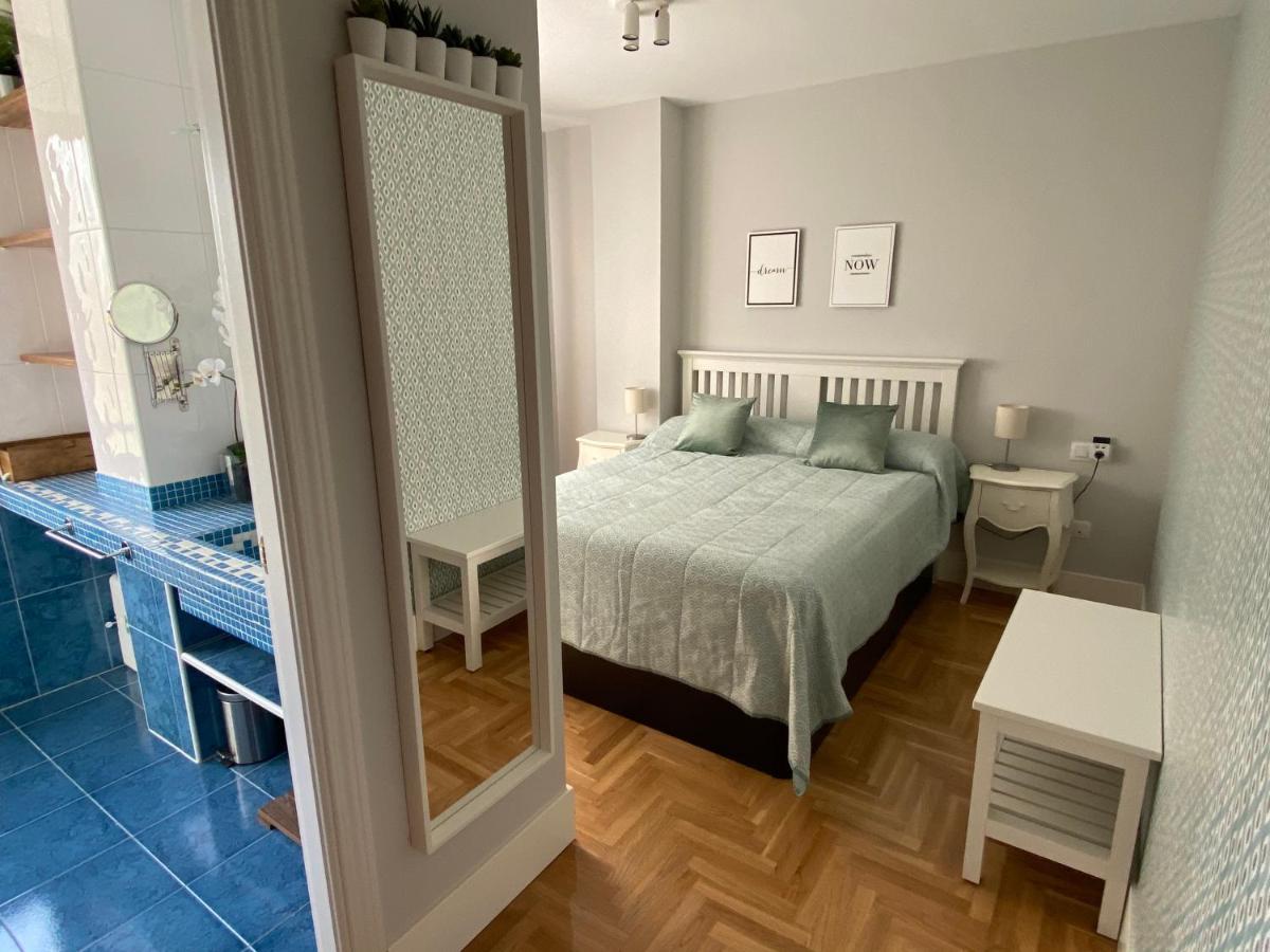 Apartamento Ideal A La Entrada De Salamanca !!! Santa Marta de Tormes Luaran gambar