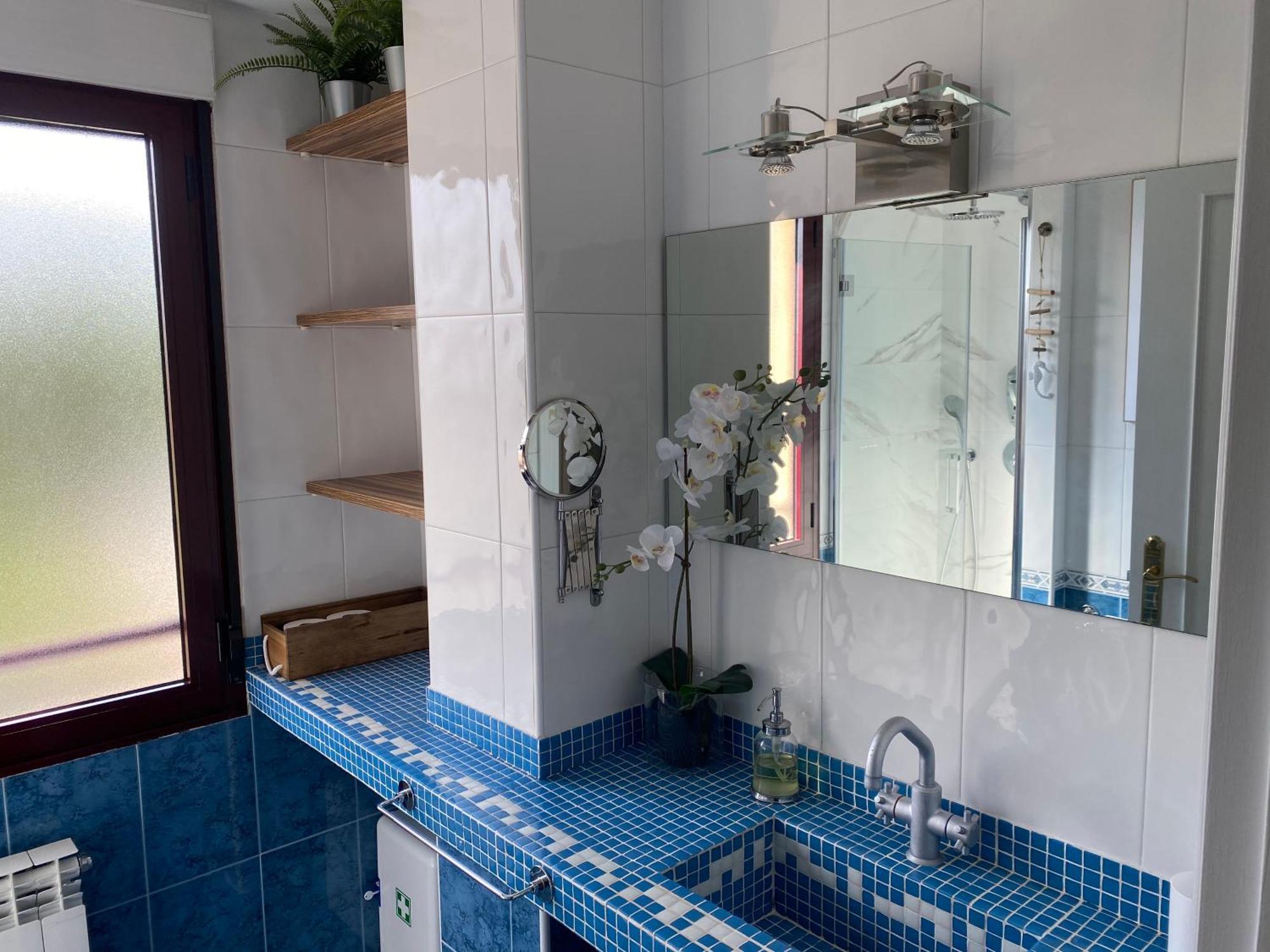 Apartamento Ideal A La Entrada De Salamanca !!! Santa Marta de Tormes Luaran gambar