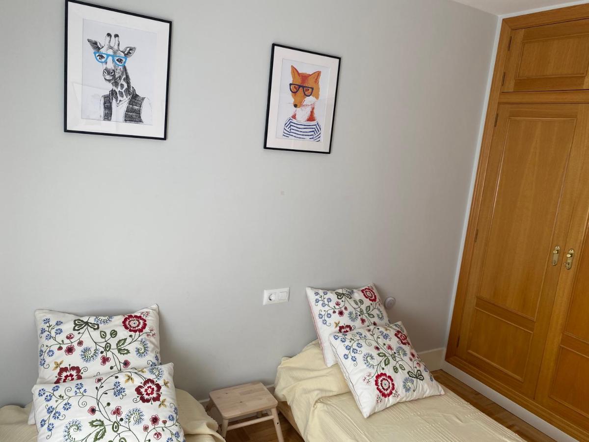 Apartamento Ideal A La Entrada De Salamanca !!! Santa Marta de Tormes Luaran gambar