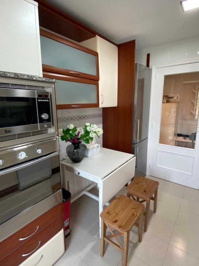 Apartamento Ideal A La Entrada De Salamanca !!! Santa Marta de Tormes Luaran gambar