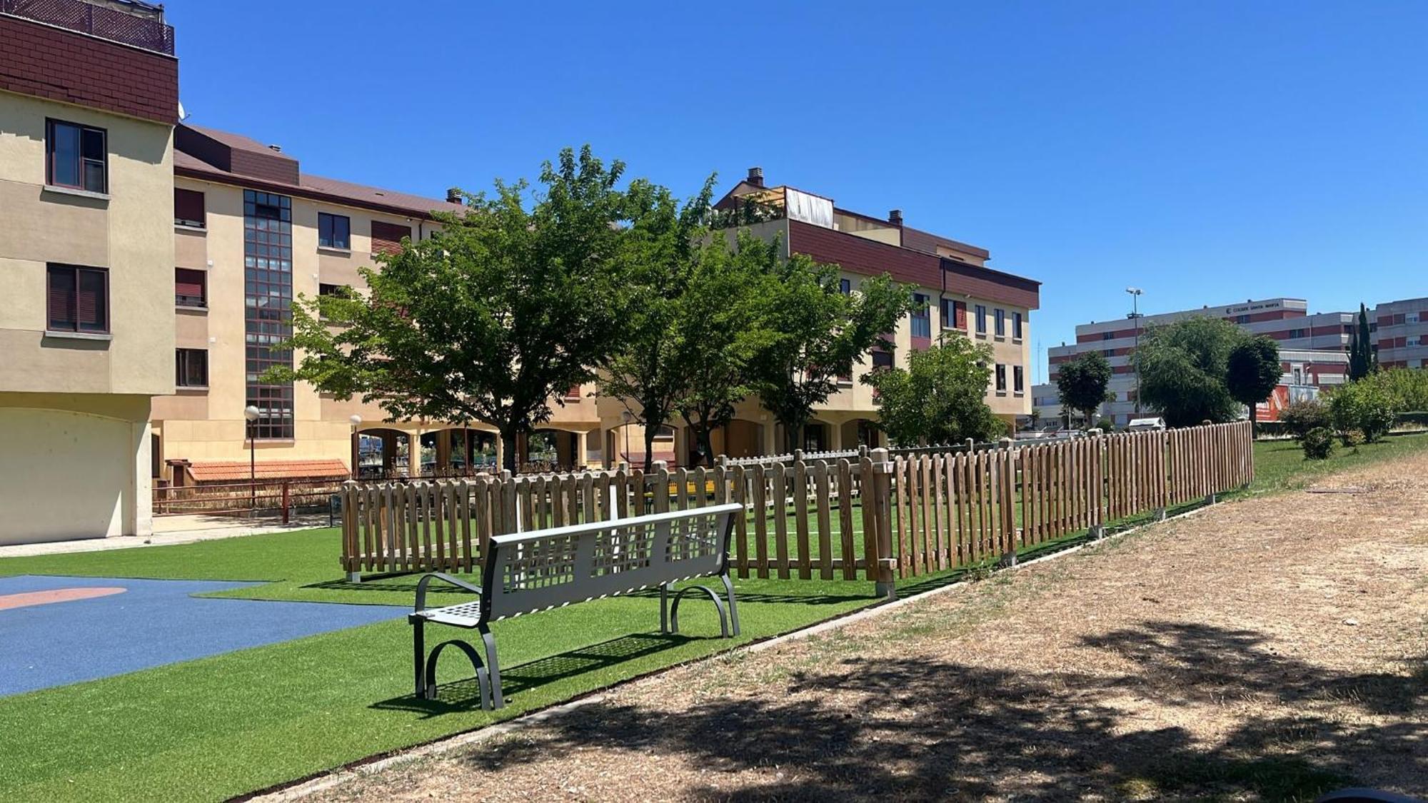 Apartamento Ideal A La Entrada De Salamanca !!! Santa Marta de Tormes Luaran gambar